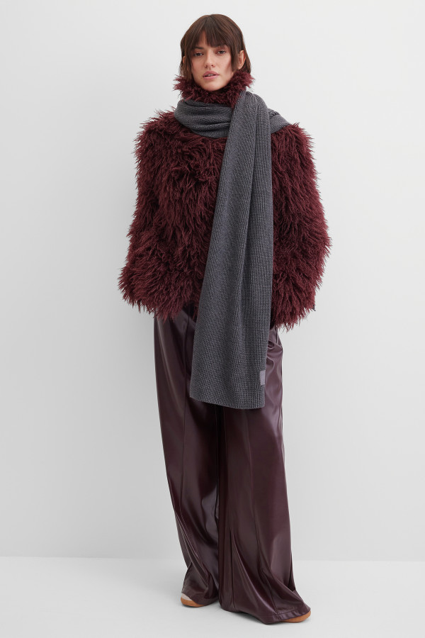 Шарф вязаный