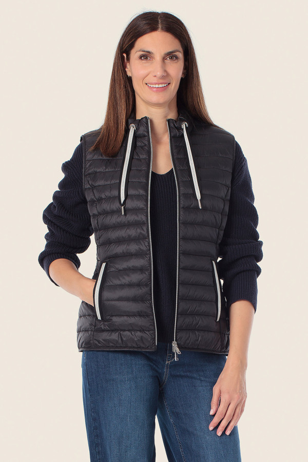 Жилет стеганый утепленный