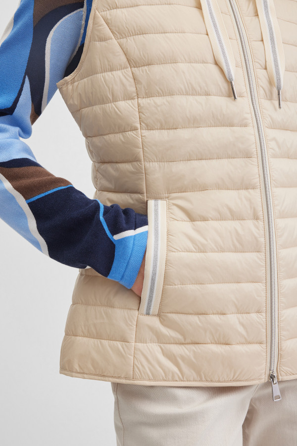 Жилет стеганый утепленный