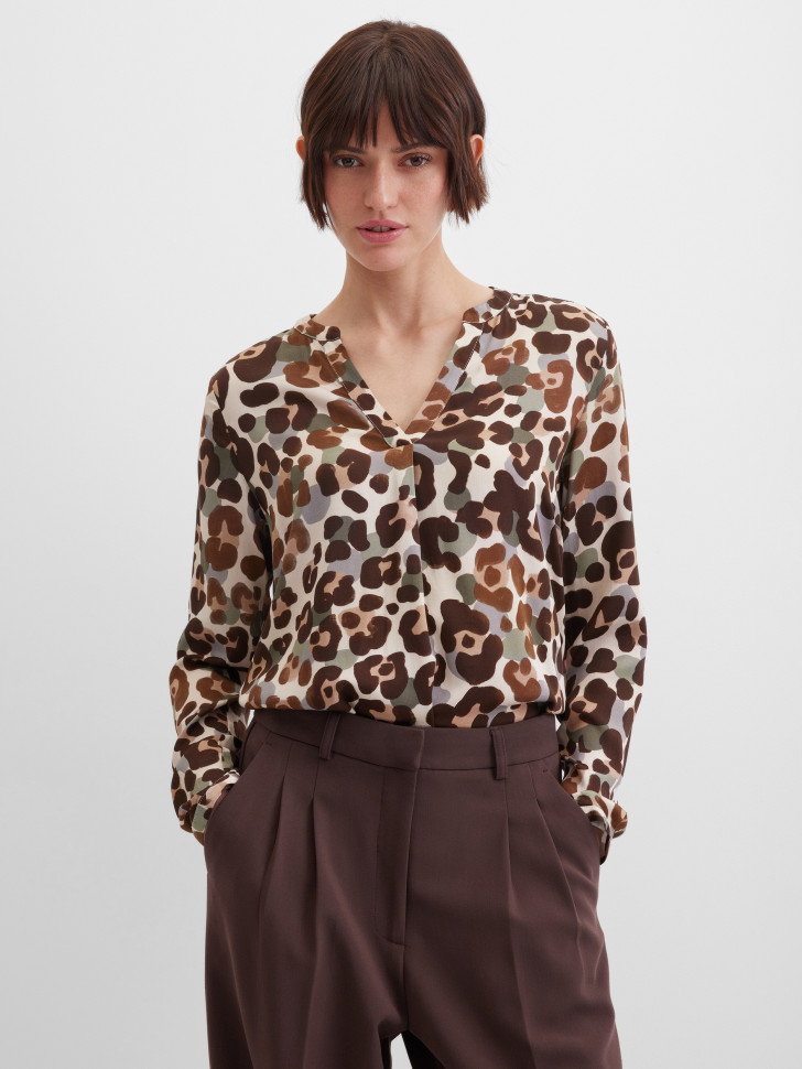 Блузка прямого кроя