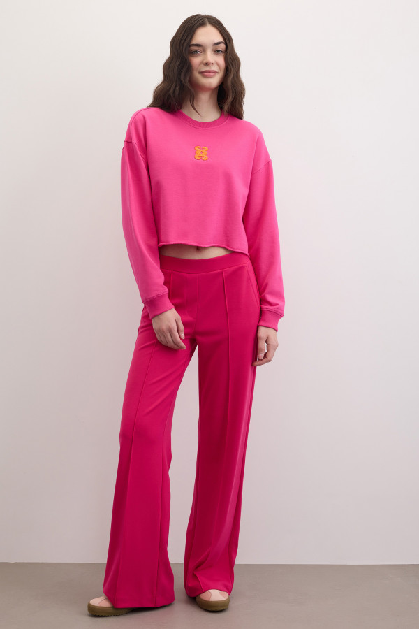 Свитшот укороченный