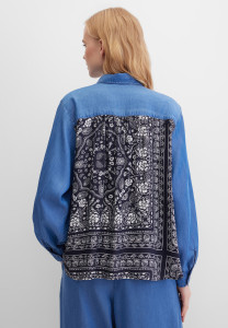 Блузка свободная