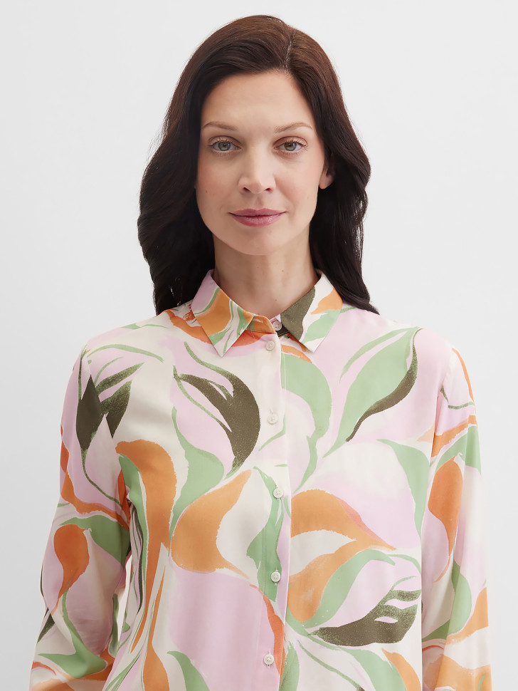 Блузка из вискозы