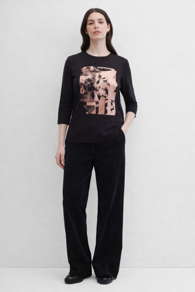 Футболка с абстрактным принтом