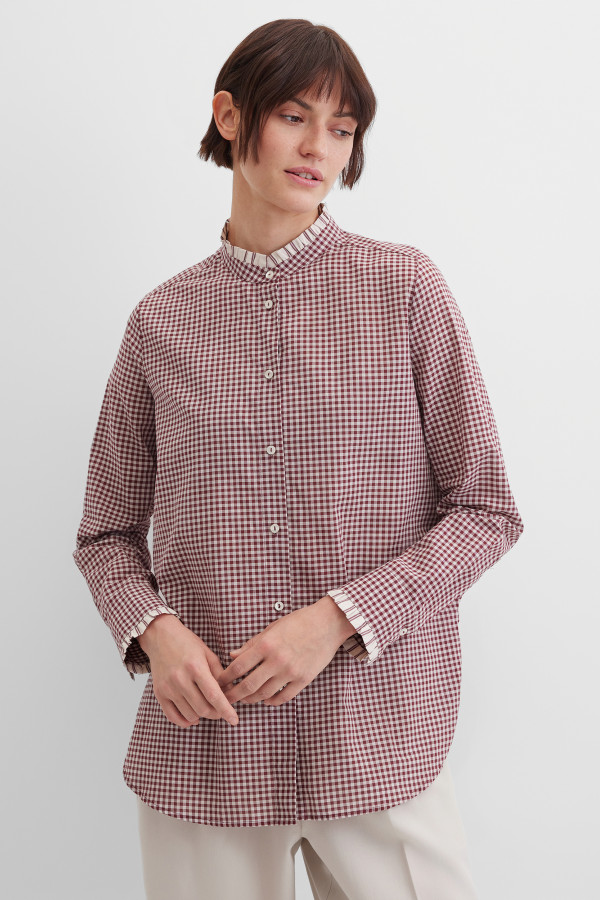 Блузка в клетку