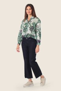 Блузка с растительным принтом