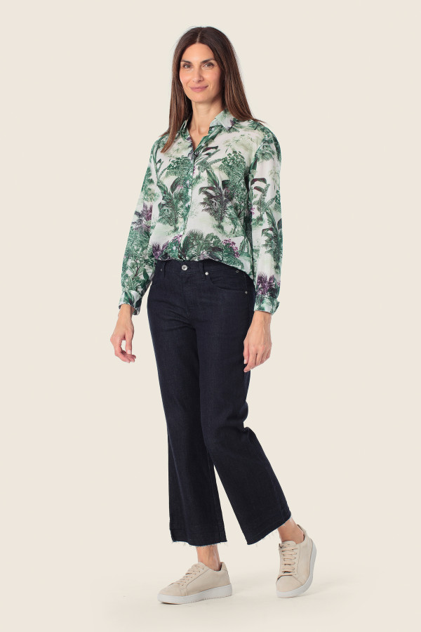 Блузка с растительным принтом