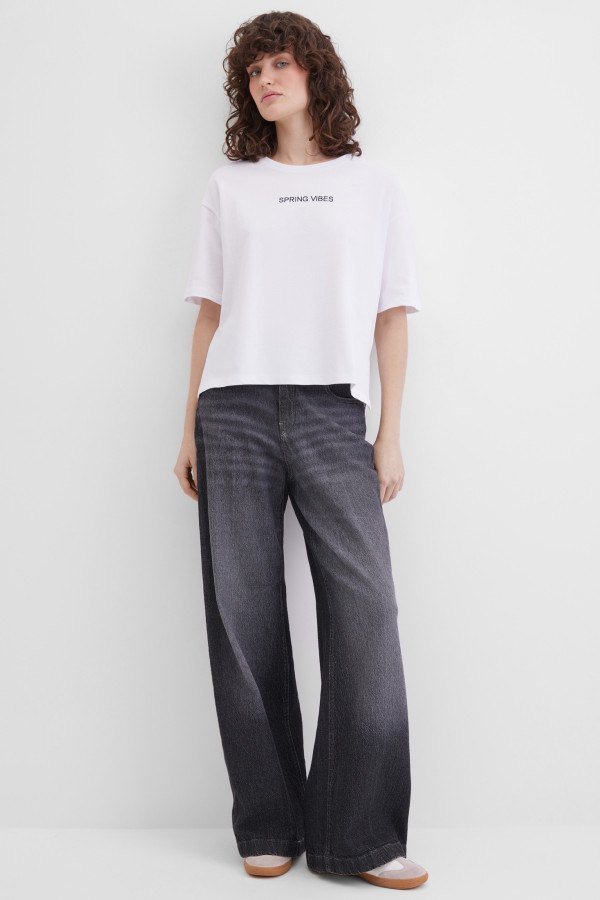 Футболка с надписью