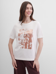 Футболка с абстрактным принтом