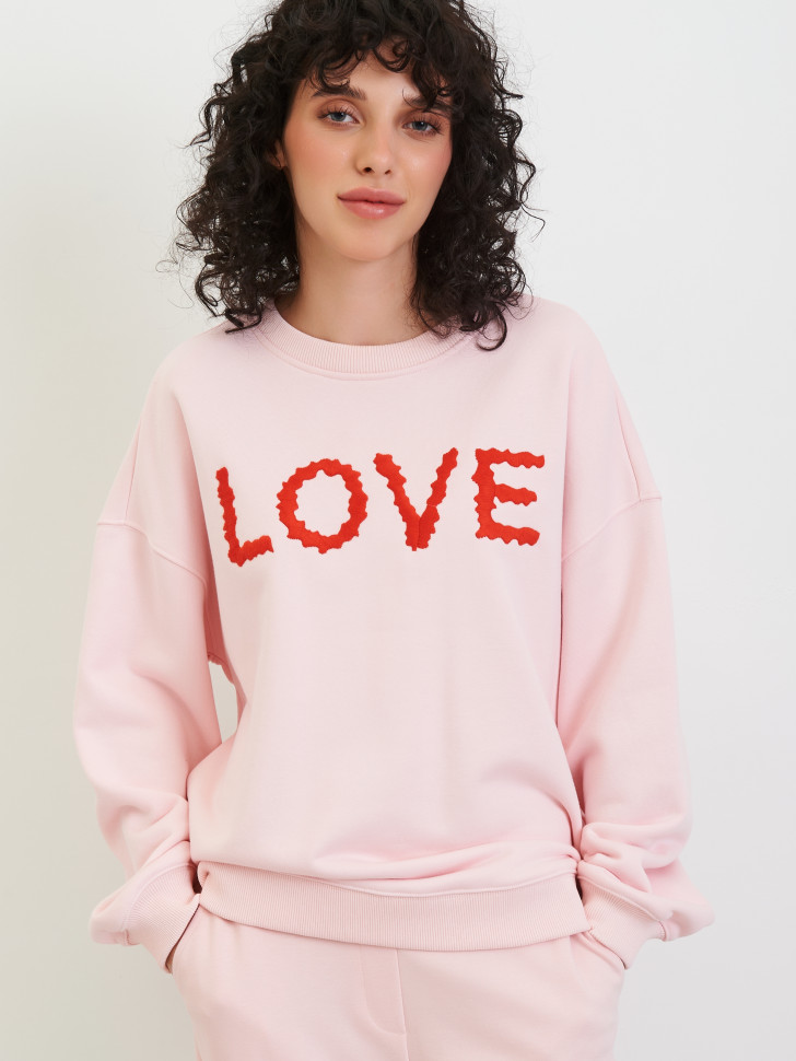 Свитшот с принтом LOVE