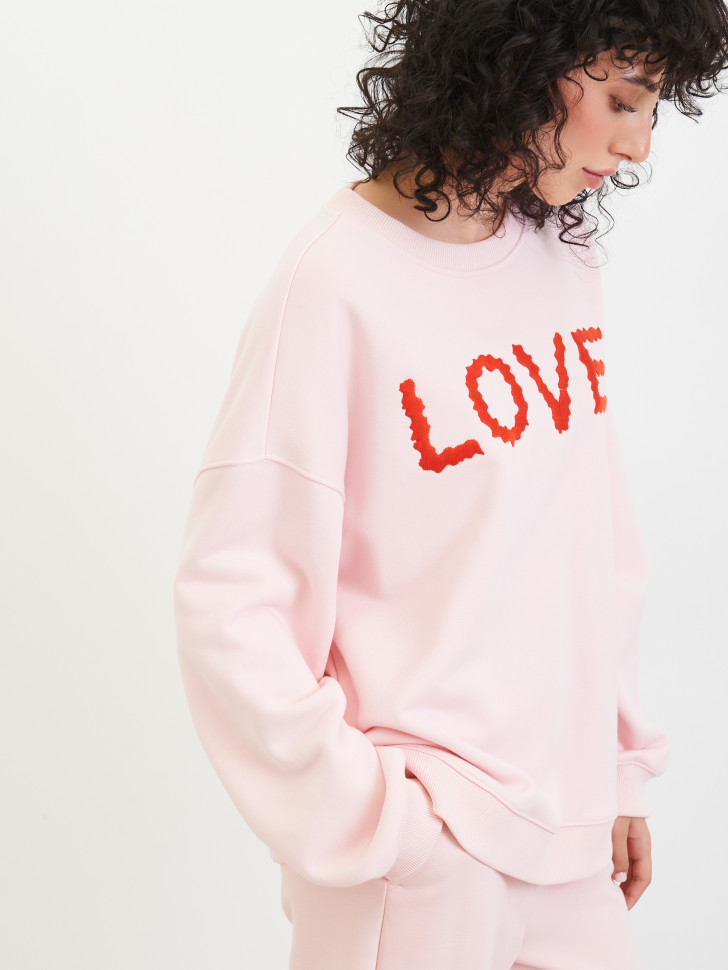 Свитшот с принтом LOVE