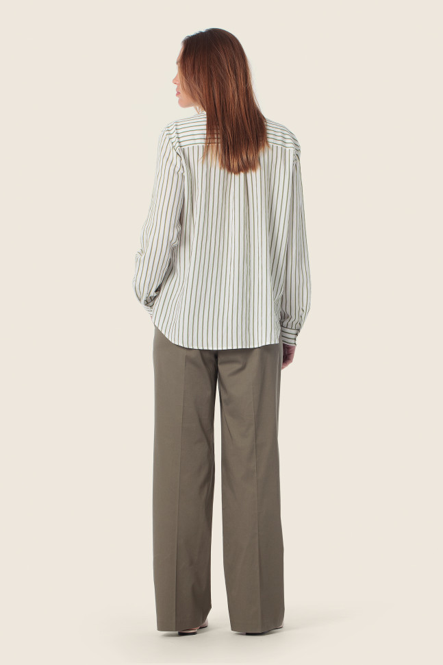 Блузка в полоску