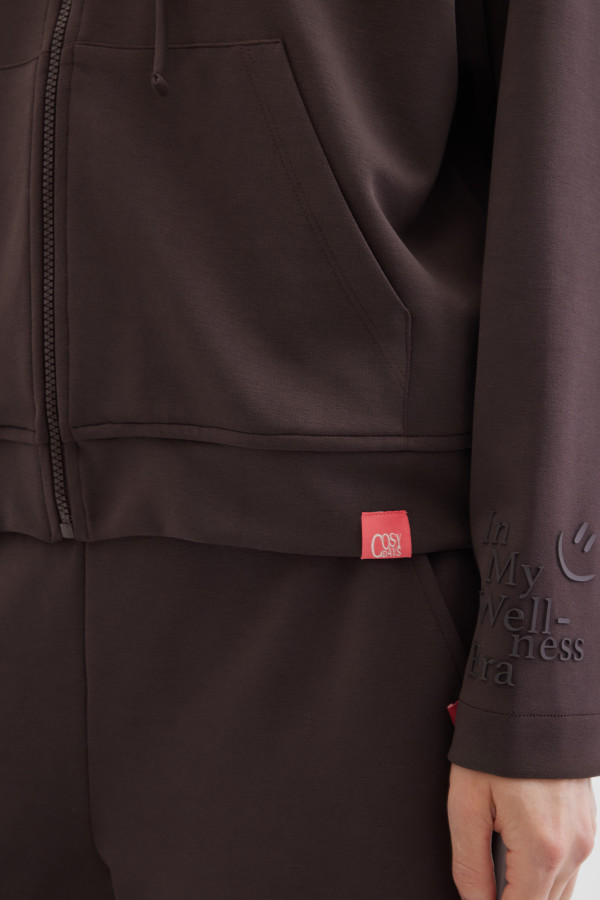 Толстовка с капюшоном