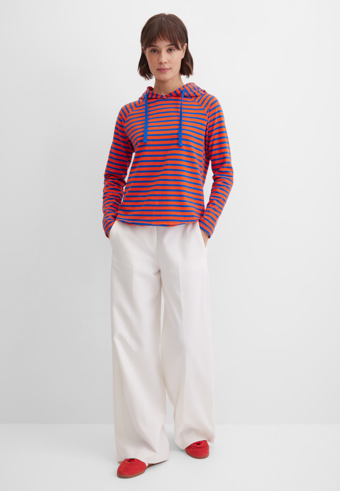 Лонгслив-худи с капюшоном