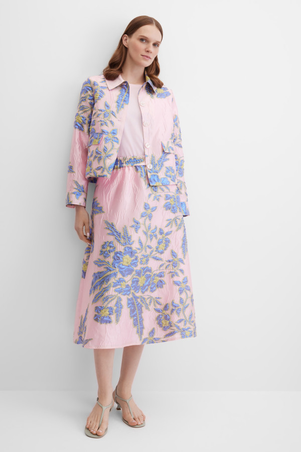 Жакет с рельефным цветочным рисунком