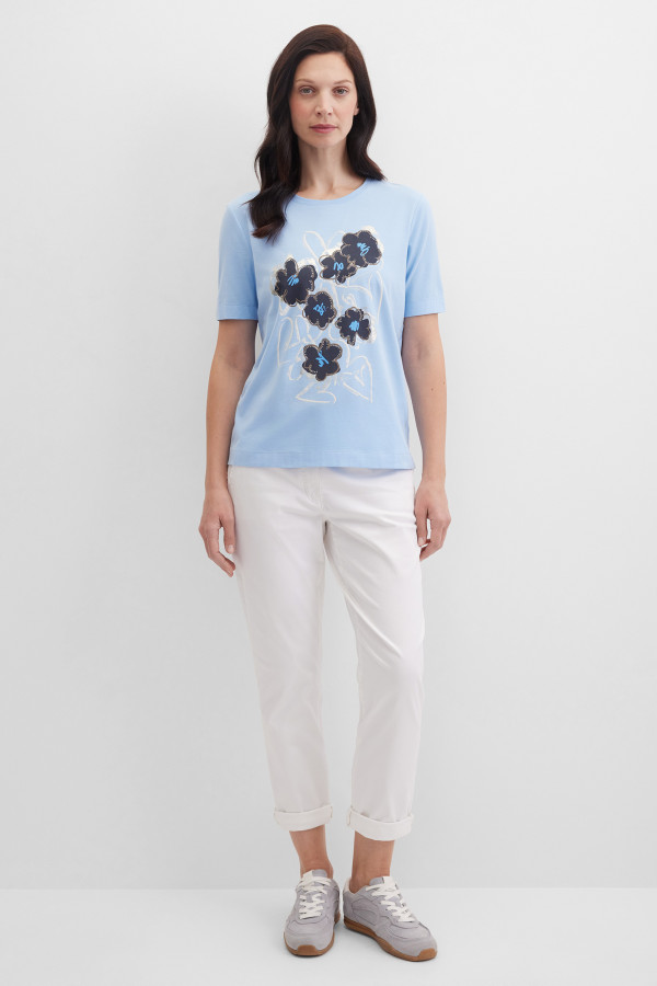 Футболка с цветочным принтом