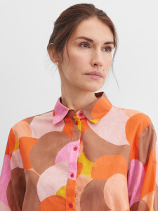 Блузка из легкого хлопка