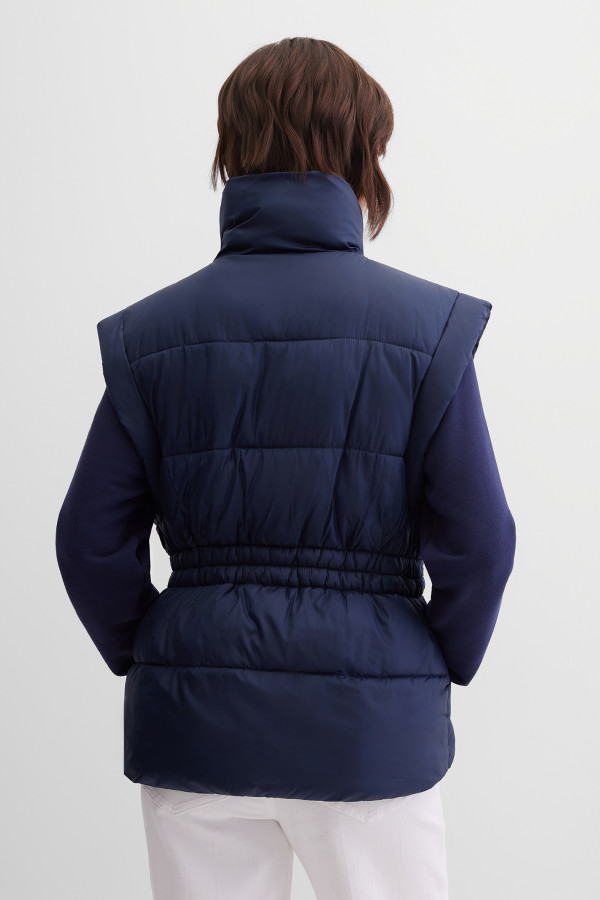 Жилет утепленный