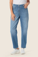 Джинсы с эффектом потертости