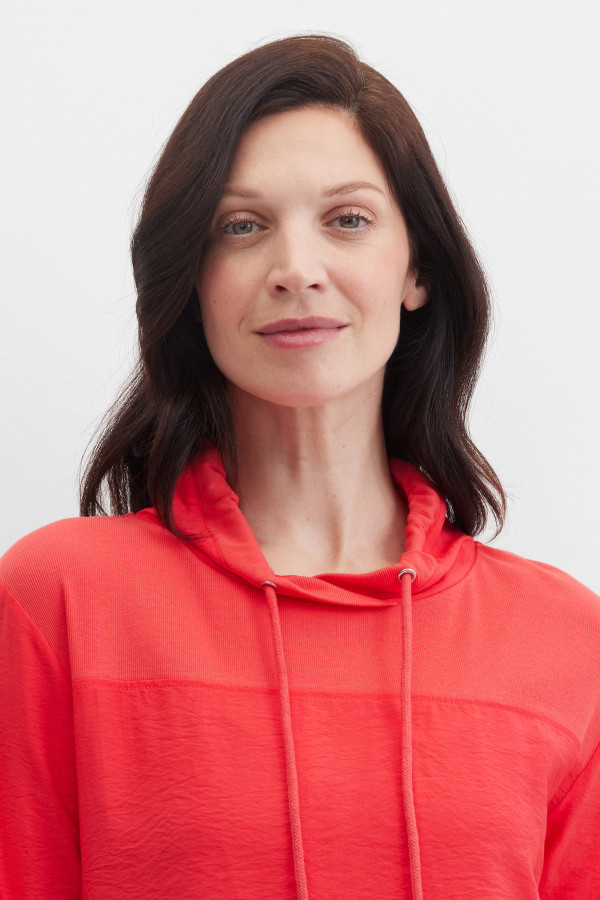 Лонгслив из жатой ткани