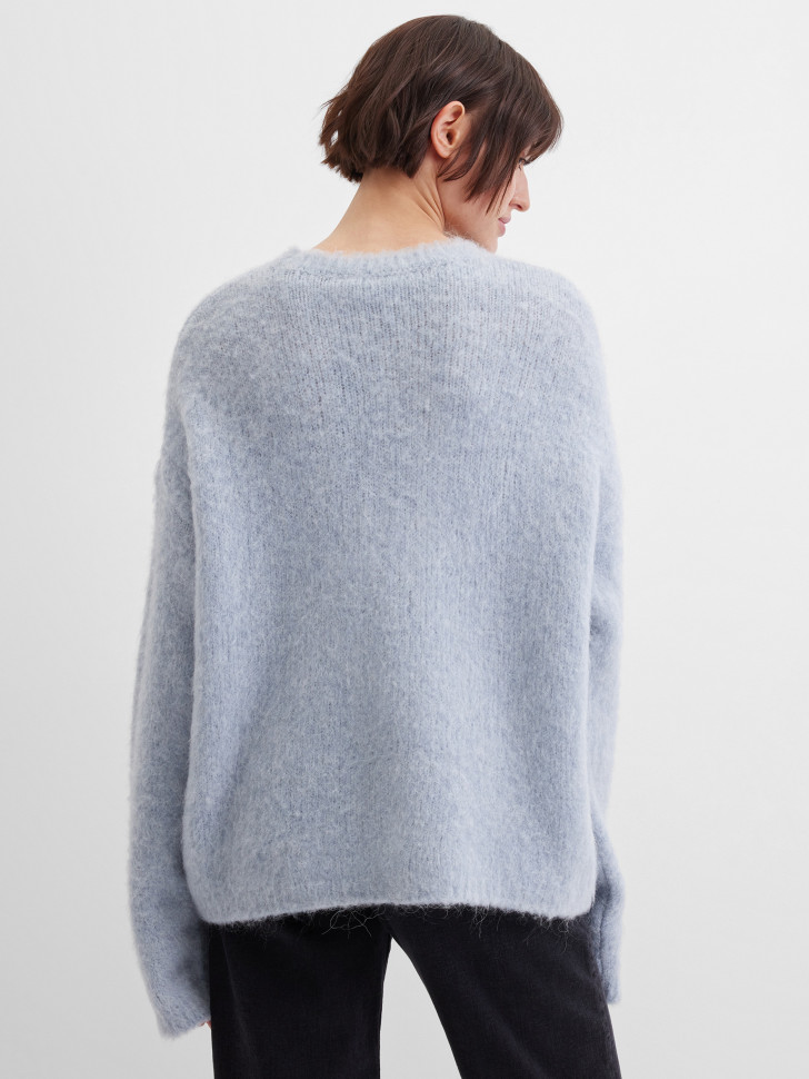 Джемпер свободного кроя