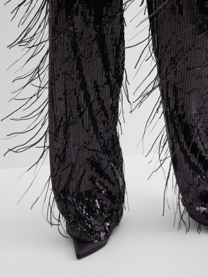 Брюки нарядные с пайетками