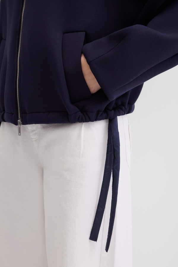 Куртка-толстовка с капюшоном