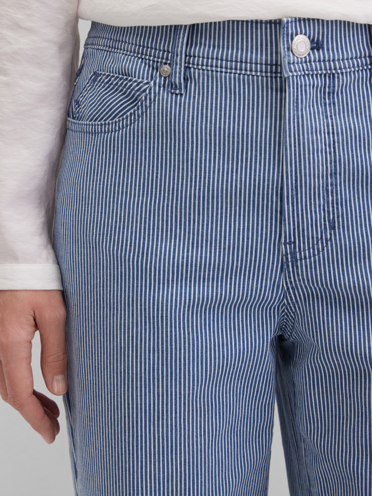 Джинсы широкие укороченные в полоску