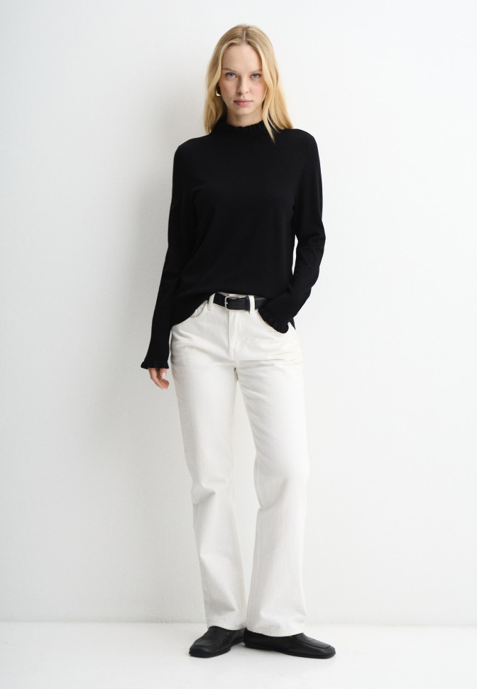 Водолазка с оборками