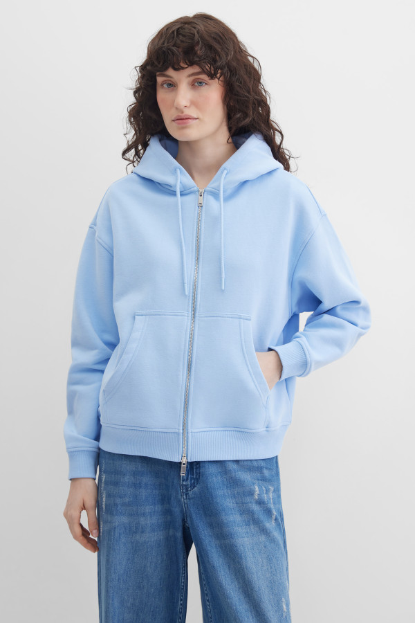 Толстовка с капюшоном