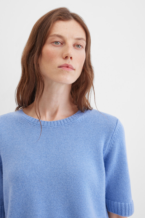 Джемпер с коротким рукавом