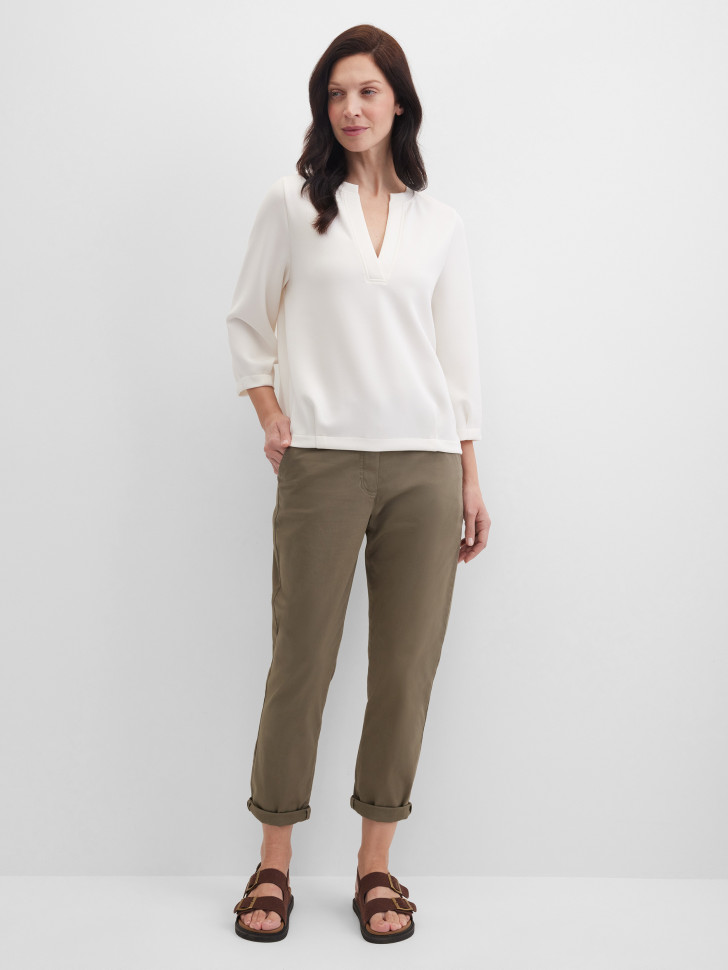 Брюки чинос зауженные