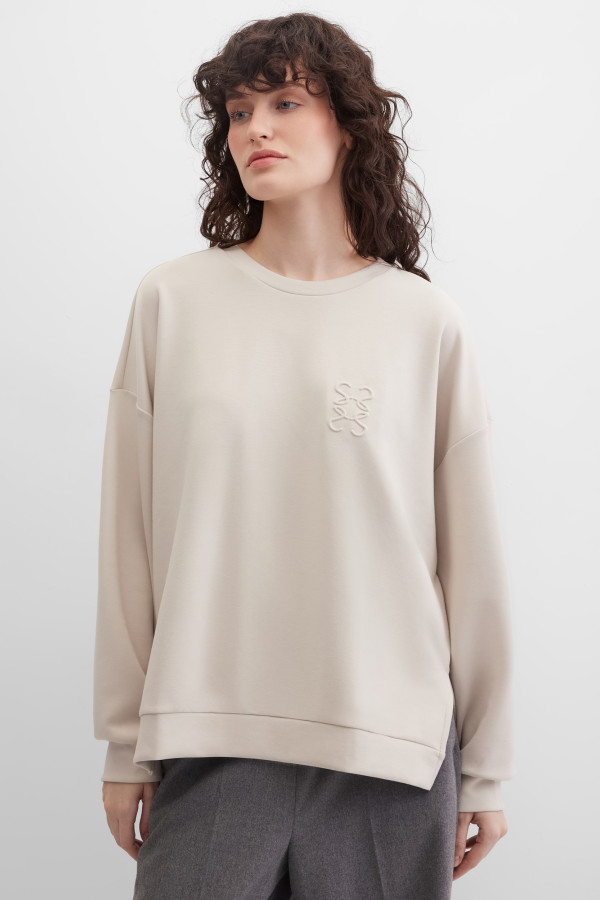 Свитшот свободного кроя