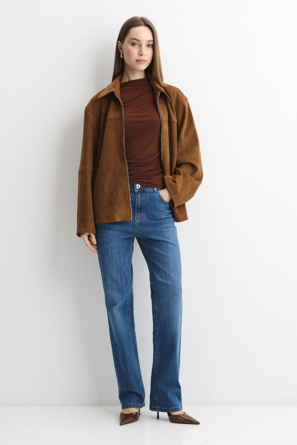 Джинсы прямого кроя