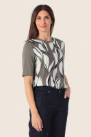 Футболка с растительным принтом