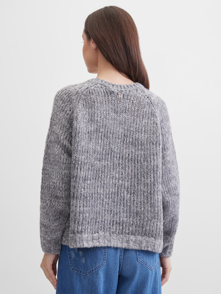 Джемпер прямого кроя