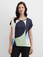 Футболка с абстрактным принтом