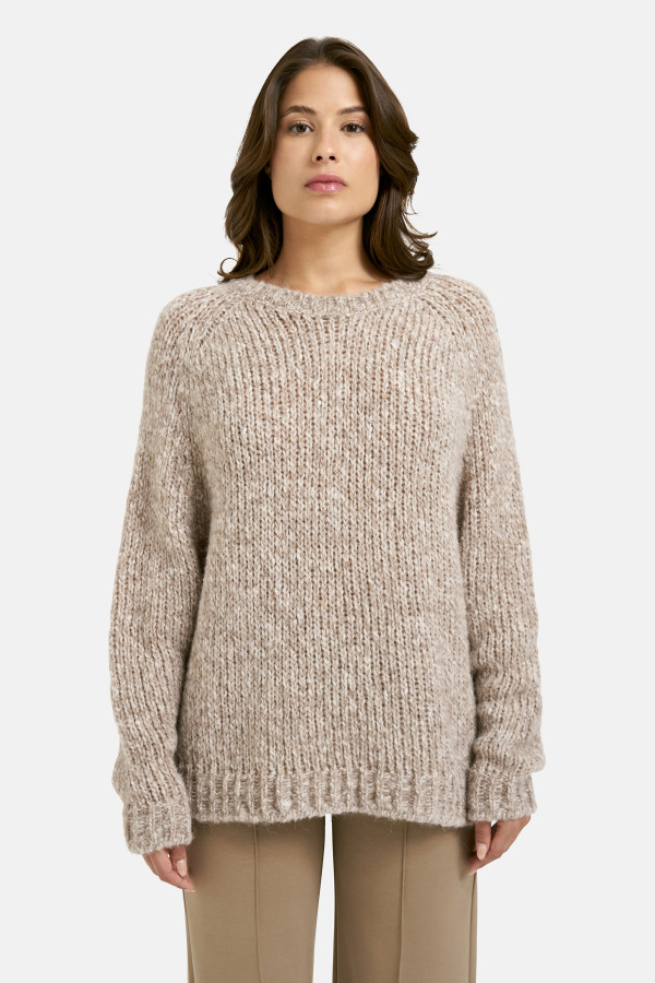 Джемпер прямого кроя