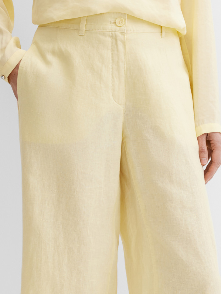 Брюки широкие прямые укороченные