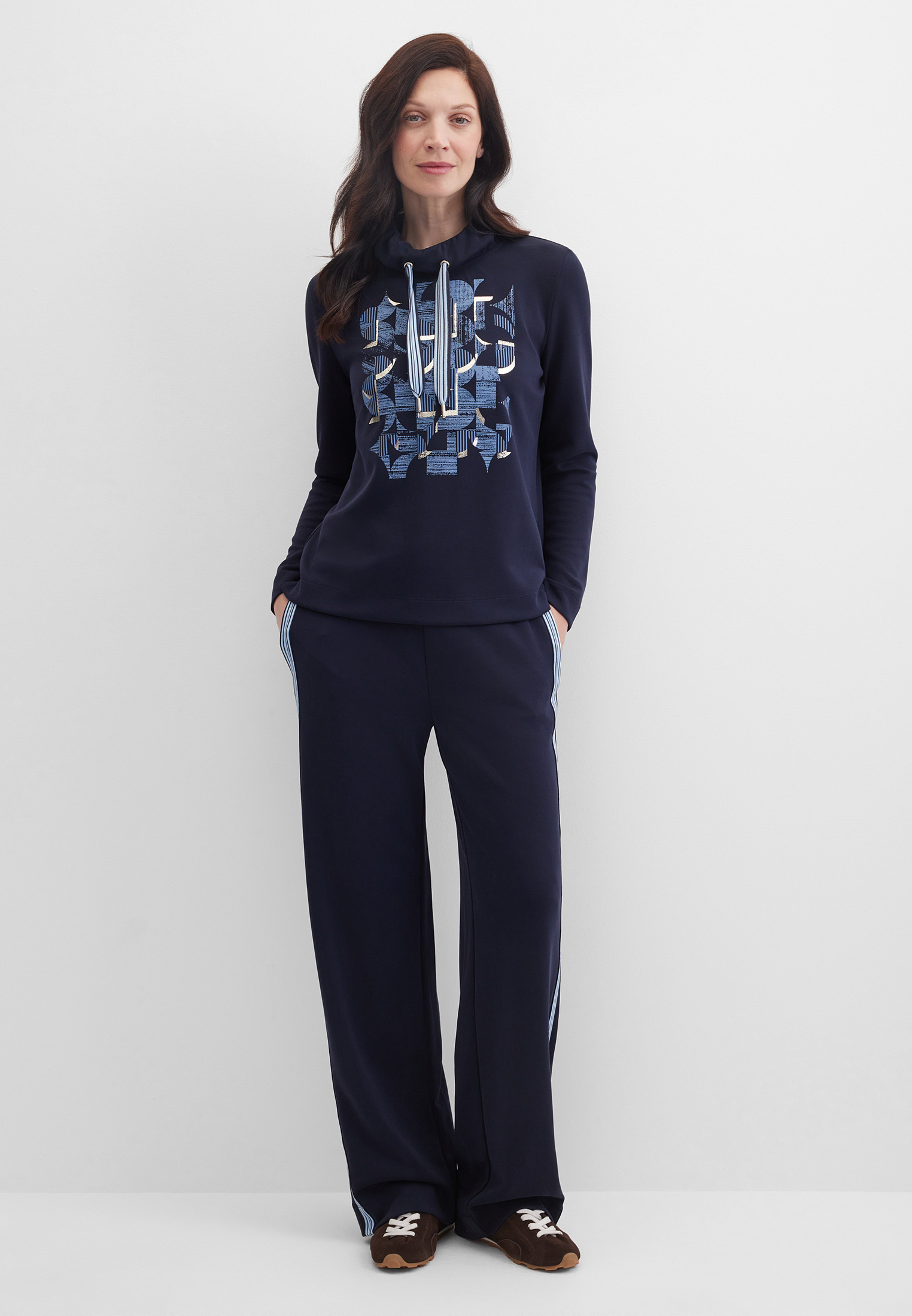 В СПОРТИВНОМ СТИЛЕ