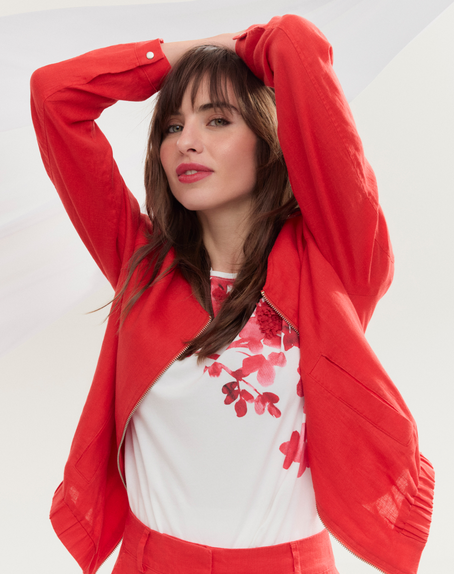 WOMAN IN RED